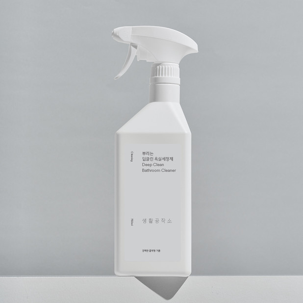 생활공작소 딥클린 욕실세정제 분사형 · 750ml
